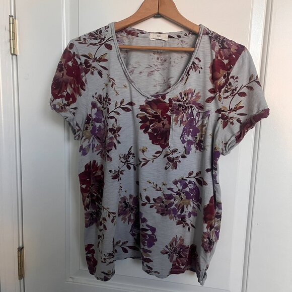 Anthropologie t.la burgandy floral v-neck tee shirt sz Large - Picture 9 of 9